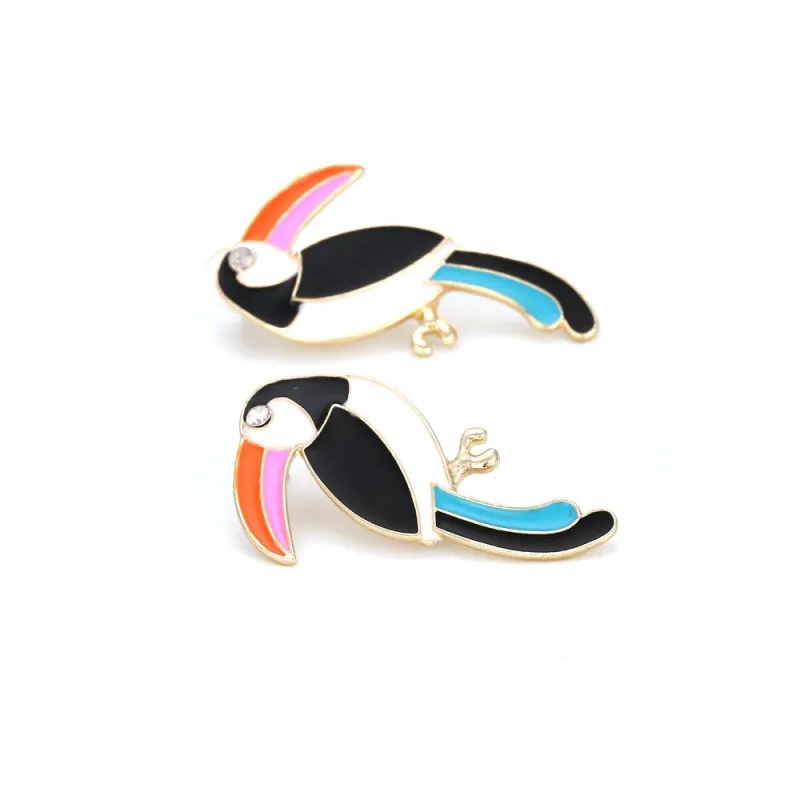 Tropical Toucan Bird Earrings – Retro Colorful Animal Studs for Women Statement Jewelry