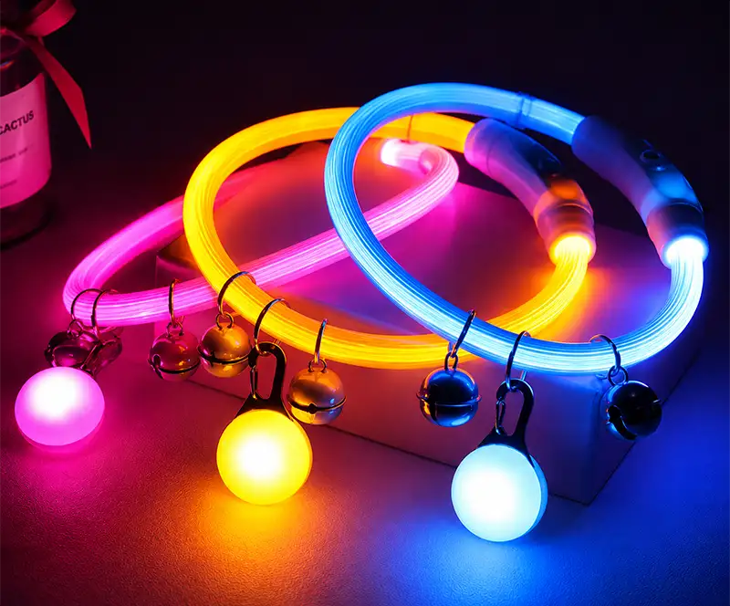 Rechargeable LED Dog Collar – USB Light-Up Collar for Night Walks
